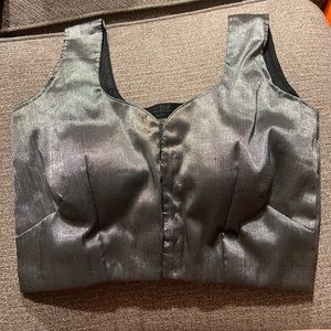 Gray sari blouse! Front open and nice open back look!